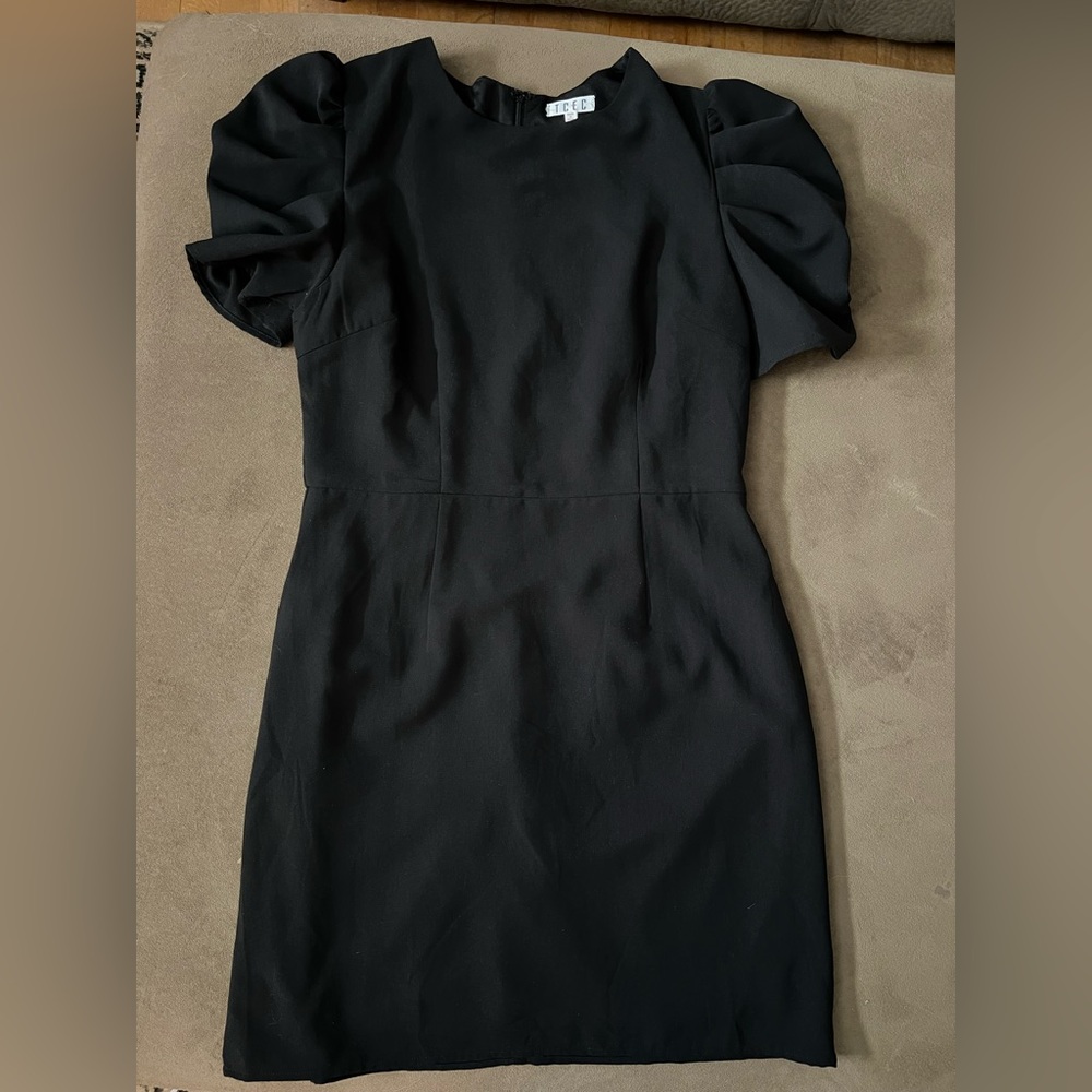 TCEC puffy sleeve little black dress